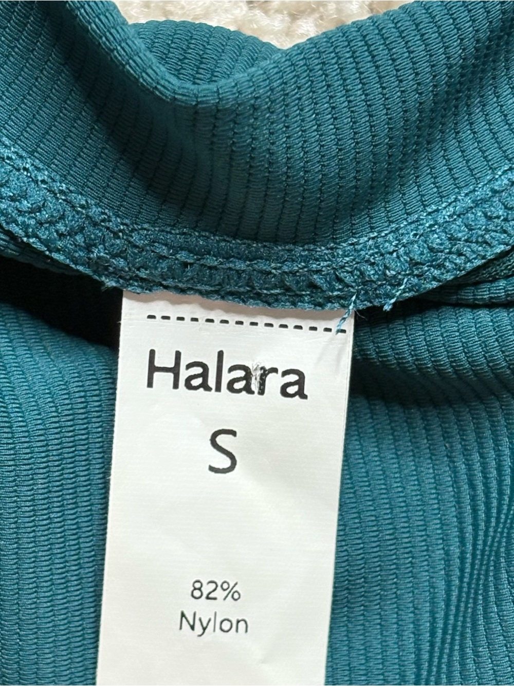 HALARA Ribbed Muscle Tank - Picture 3 of 3